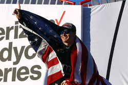 2017 champion Josef Newgarden, Team Penske Chevrolet celebrates