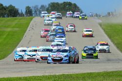 Michell Bonnin, Hyundai Mobil Motorsport lídera el grupo