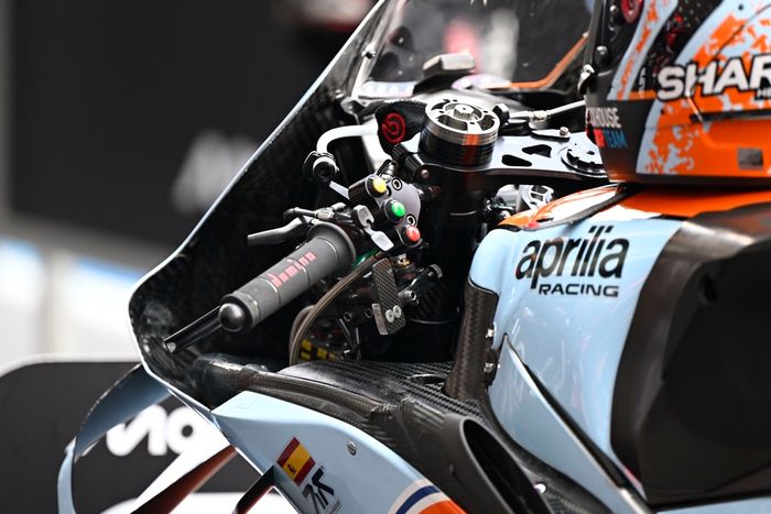 Aprilia bike, Trackhouse Racing