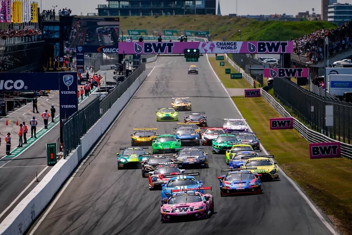 Race start