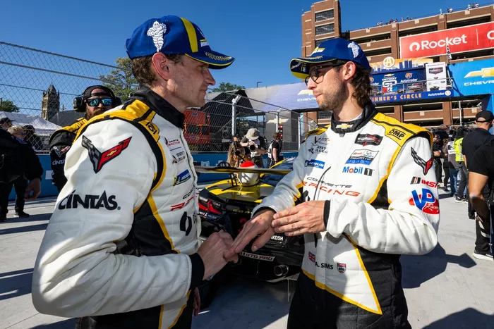 #3 Corvette Racing by Pratt Miller Motorsports Corvette Z06 GT3.R: Antonio Garcia, Alexander Sims