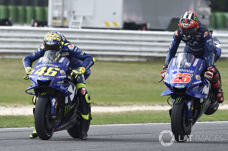 Latihan start Valentino Rossi, Yamaha Factory Racing, Vinales