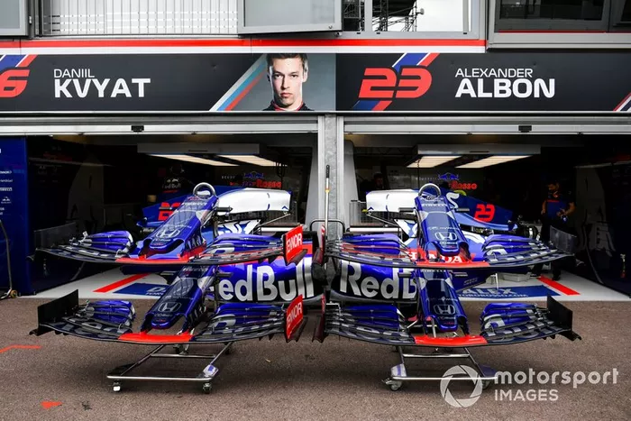 Toro Rosso STR14