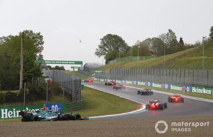 Daniel Ricciardo, McLaren MCL35M, Pierre Gasly, AlphaTauri AT02, Lance Stroll, Aston Martin AMR21
