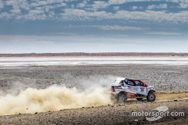 301# Toyota Gazoo Racing Toyota Hilux: Fernando Alonso, Giniel de Villiers