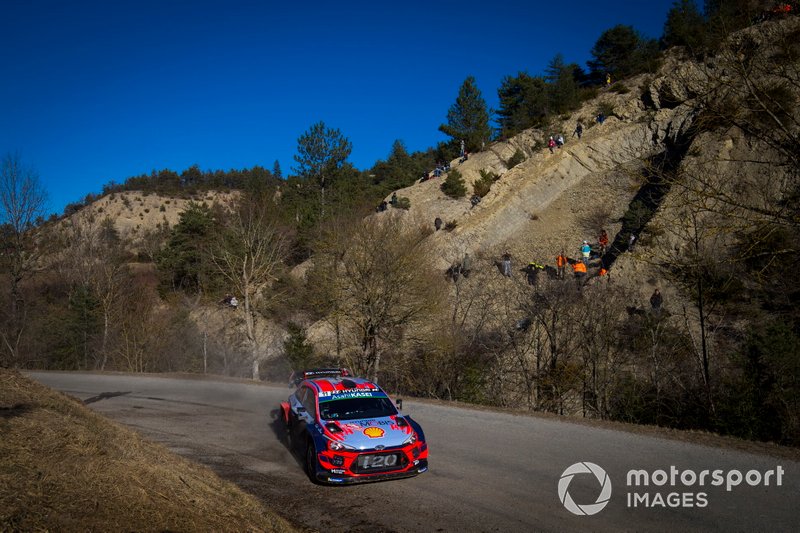 Thierry Neuville, Nicolas Gilsoul, Hyundai Motorsport Hyundai i20 Coupe WRC