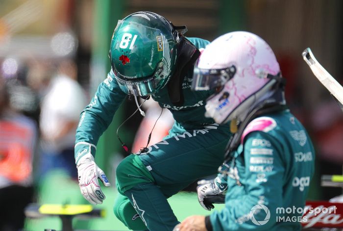 Lance Stroll, Aston Martin, Sebastian Vettel, Aston Martin, en Parc Ferme
