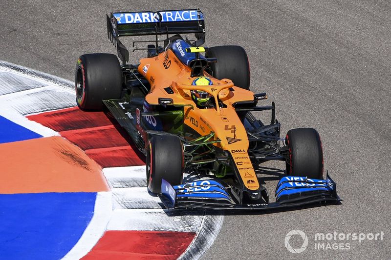 Lando Norris, McLaren MCL35, con parafina