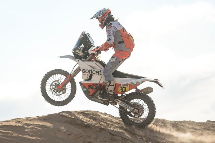 #17 Red Bull KTM Factory Racing KTM: Laia Sanz