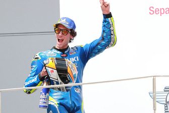 Podio: il secondo classificato Alex Rins, Team Suzuki MotoGP