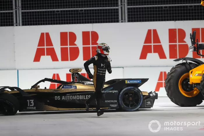 El coche dañado de Antonio Felix Da Costa, DS Techeetah