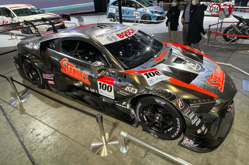 #100 STANLEY NSX-GT