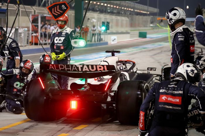 Nyck de Vries, AlphaTauri AT04