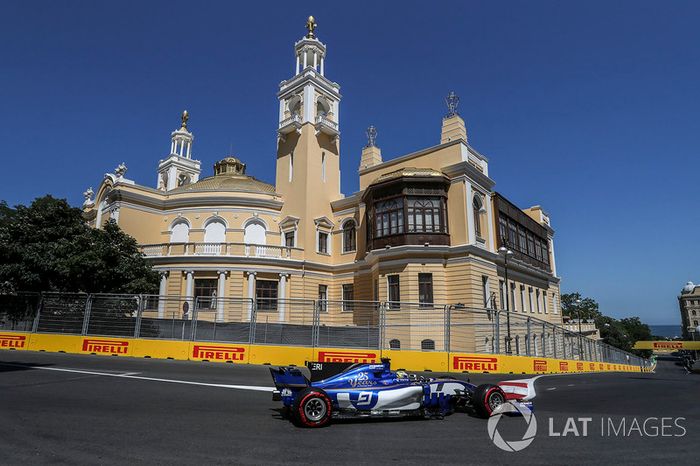 19º Marcus Ericsson, Sauber C36 (0 puntos)