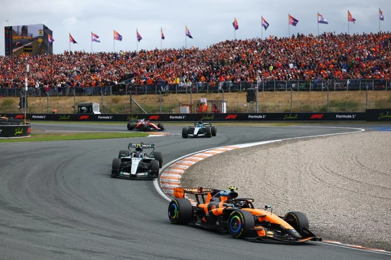 Andrea Kimi Antonelli, Mercedes, George Russell, Mercedes, Lando Norris, McLaren