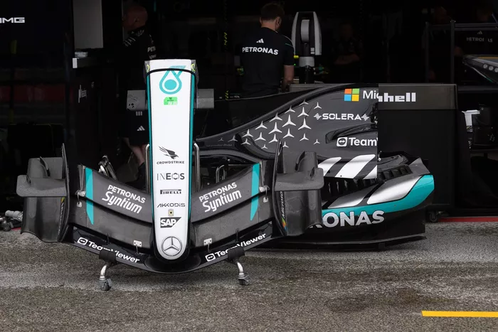 Mercedes front wing detail