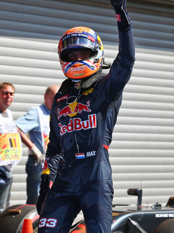 Макс Ферстаппен, Red Bull Racing святкує друге місце у кваліфікації у закритому парку