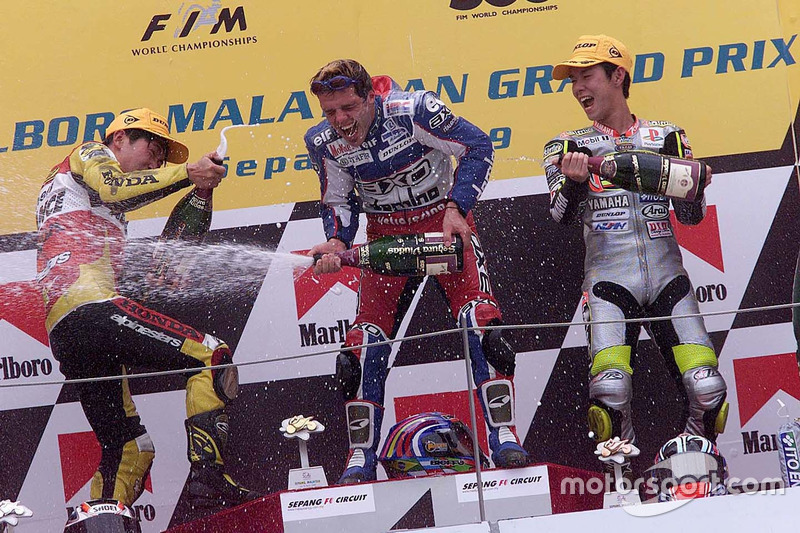 1999 - Débuts en 250cc