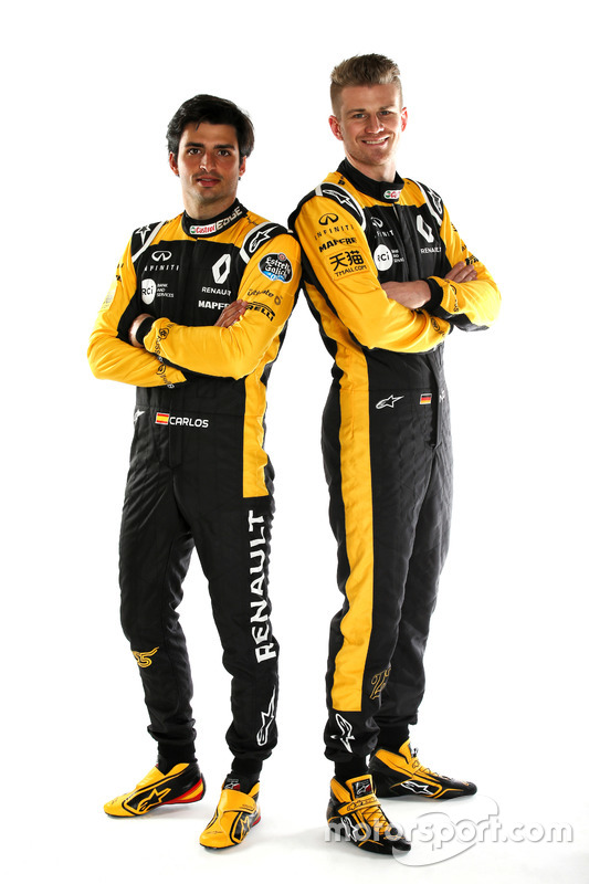 Carlos Sainz Jr., Nico Hulkenberg, Renault Sport F1 Team