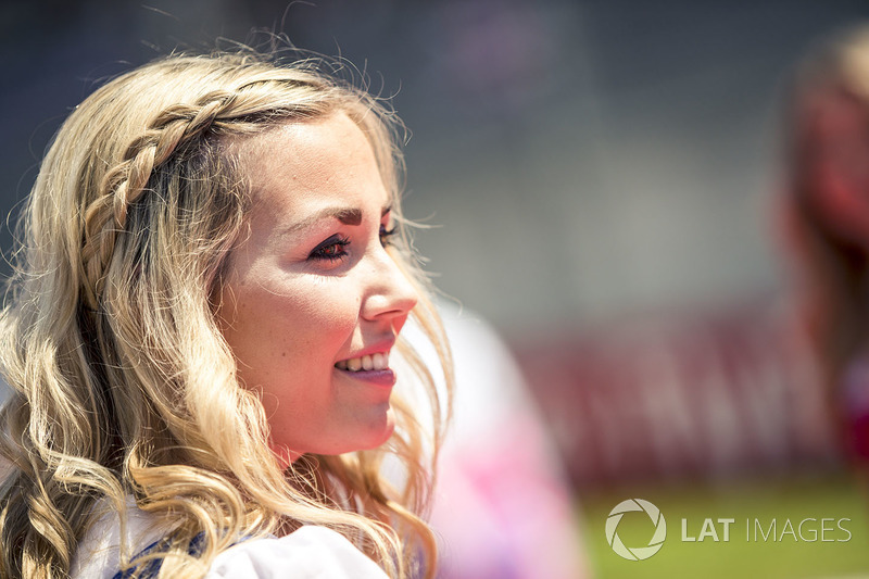 Grid girl