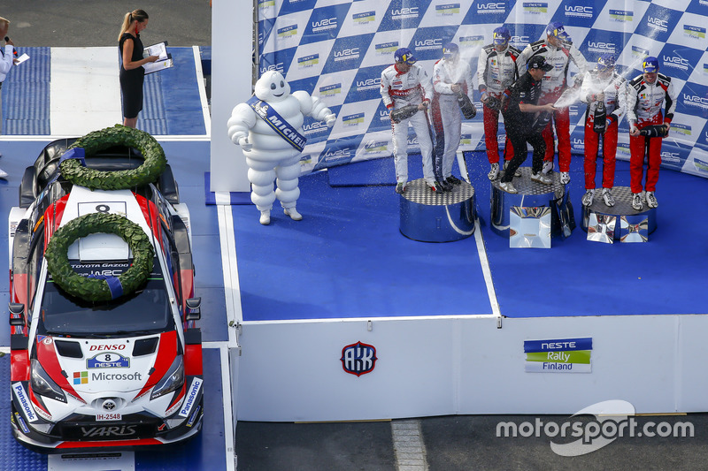 Podium: winners Ott Tanak, Martin Järveoja, Toyota Yaris WRC, Toyota Gazoo Racing, second place Mads Ostberg, Torstein Eriksen, Citroën C3 WRC, Citroën World Rally Team, third place Jari-Matti Latvala, Miikka Anttila, Toyota Yaris WRC, Toyota Gazoo Racing