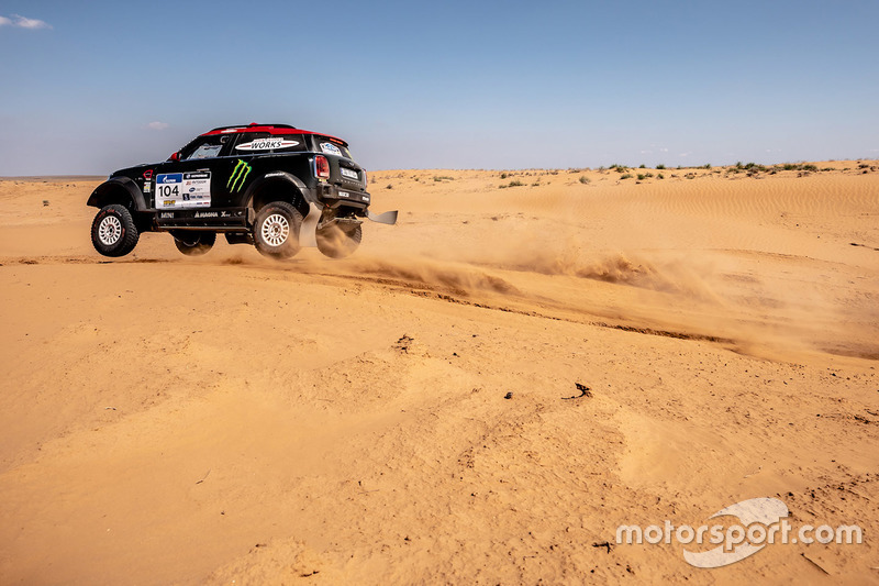 #104 X-Raid Team Mini: Nani Roma, Alex Haro