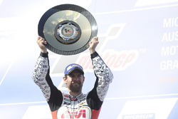 Podium : le vainqueur Cal Crutchlow, Team LCR Honda