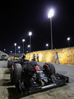 El McLaren MP4-31 abandona la carrera Jenson Button, McLaren