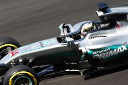 Lewis Hamilton, Mercedes AMG F1 W07 Hybrid
