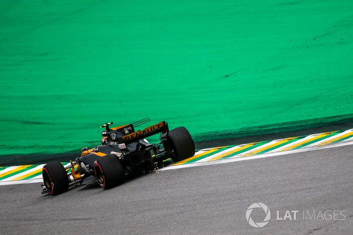 Carlos Sainz Jr., Renault Sport F1 Team RS17