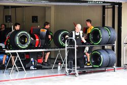Área de preparación de neumáticos Pirelli