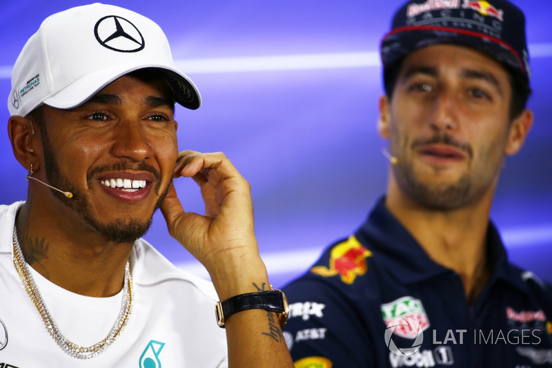 Lewis Hamilton, Mercedes AMG F1 and Daniel Ricciardo, Red Bull Racing, in the press conference