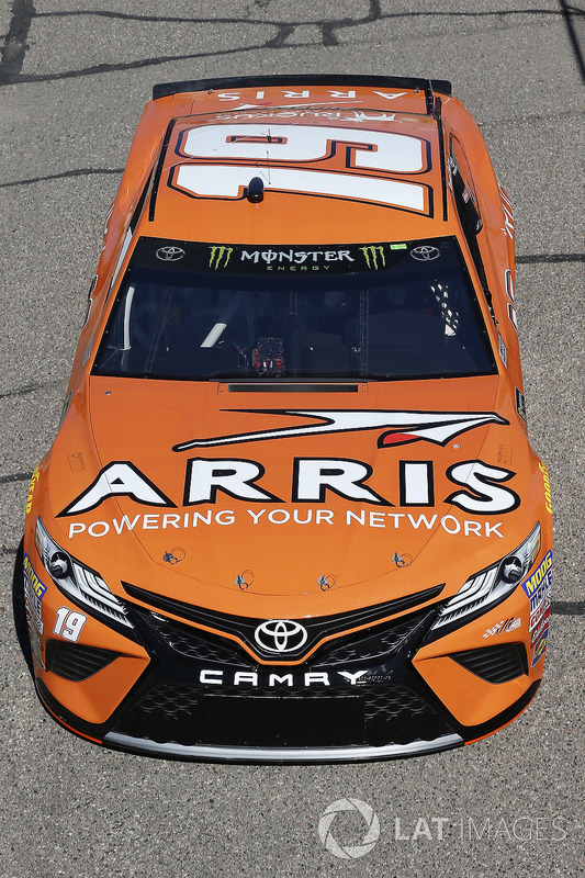Daniel Suarez, Joe Gibbs Racing, Toyota Camry ARRIS