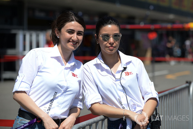 Pist görevlisi
