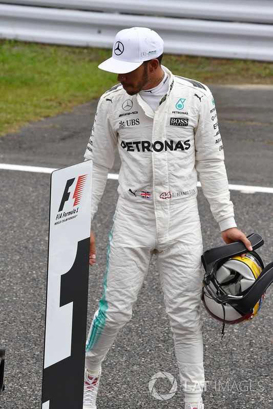 Lewis Hamilton, Mercedes AMG F1 in parc ferme