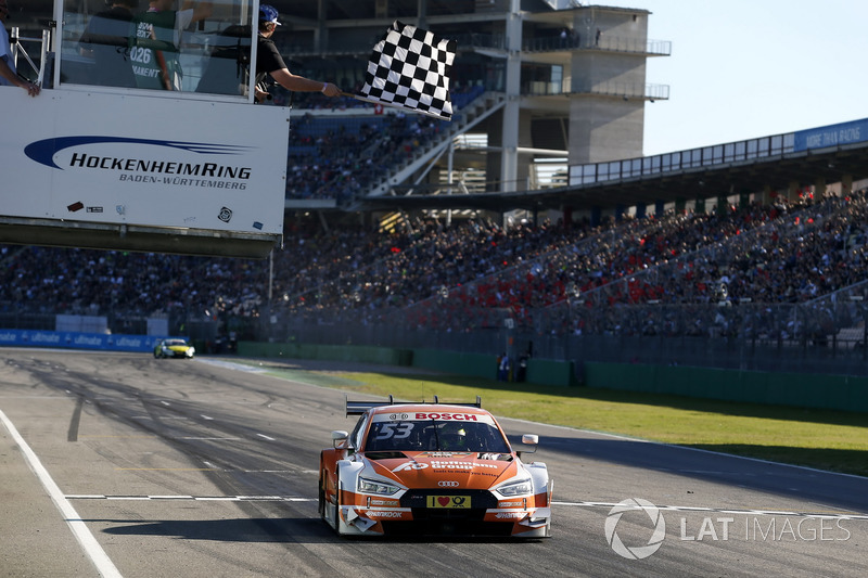 BAndera a cuadros para Jamie Green, Audi Sport Team Rosberg, Audi RS 5 DTM