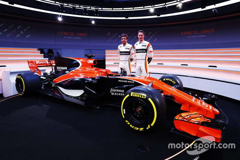 Fernando Alonso, McLaren y Stoffel Vandoorne, McLaren