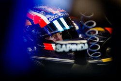 Даниил Квят, Scuderia Toro Rosso STR11