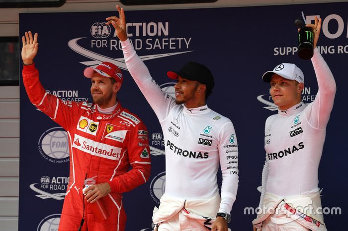 Sebastian Vettel, Ferrari, Lewis Hamilton, Mercedes AMG F1 y Valtteri Bottas, Mercedes AMG F1