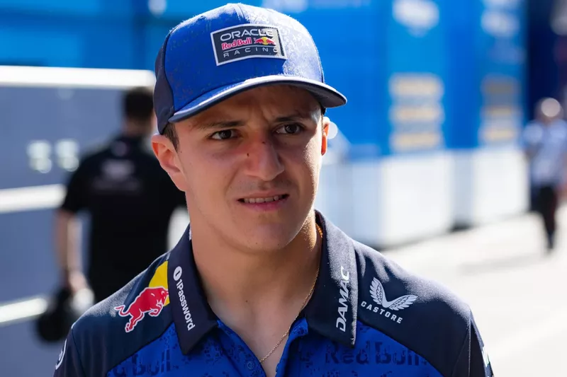 Isack Hadjar, Red Bull