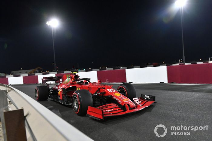 Carlos Sainz Jr, Ferrari SF21