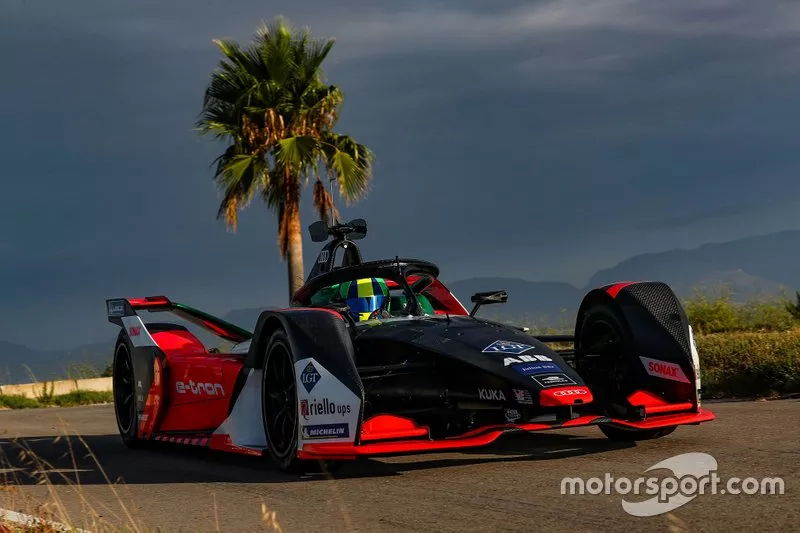Audi e-tron FE06
