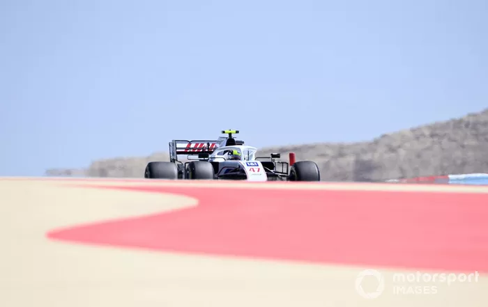 Mick Schumacher, Haas VF-21 
