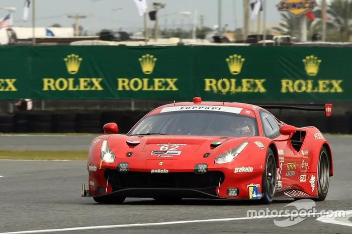 #62 Risi Competizione Ferrari 488 GTE, GTLM: Daniel Serra, James Calado, Alessandro Pier Guidi, Davide Rigon