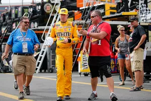 Kyle Busch, Joe Gibbs Racing, Toyota Camry M&M's White Chocolate