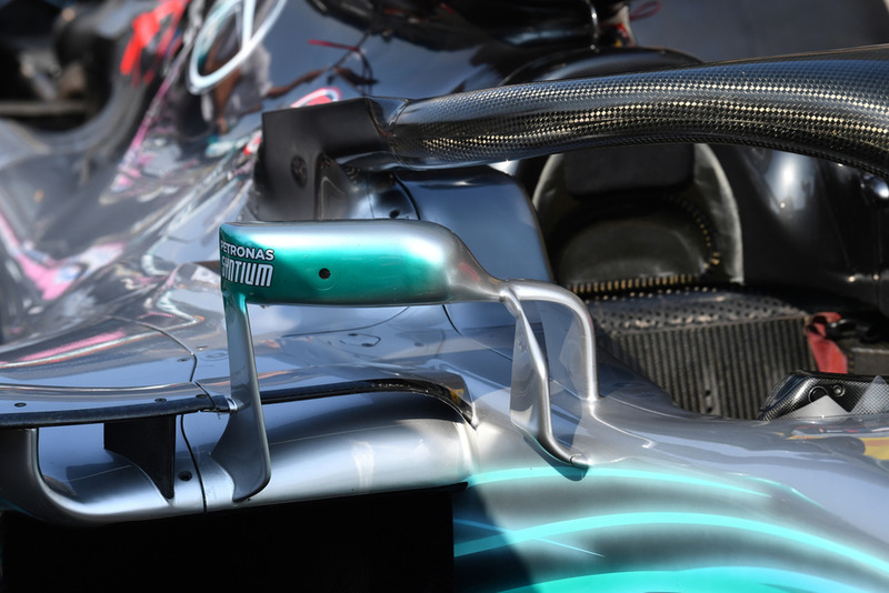 Mercedes AMG F1 W09 espejo