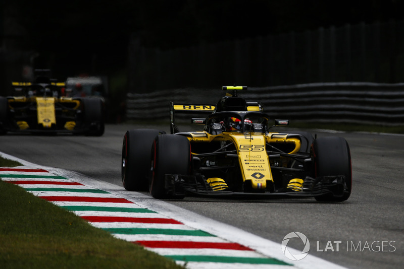 Carlos Sainz Jr., Renault Sport F1 Team RS 18 and Nico Hulkenberg, Renault Sport F1 Team RS 18