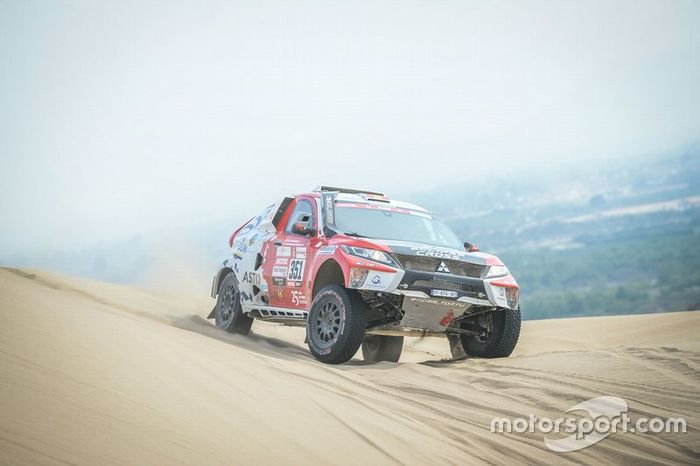 #351 Mitsubishi: Cristina Gutierrez, Pablo Moreno Huete