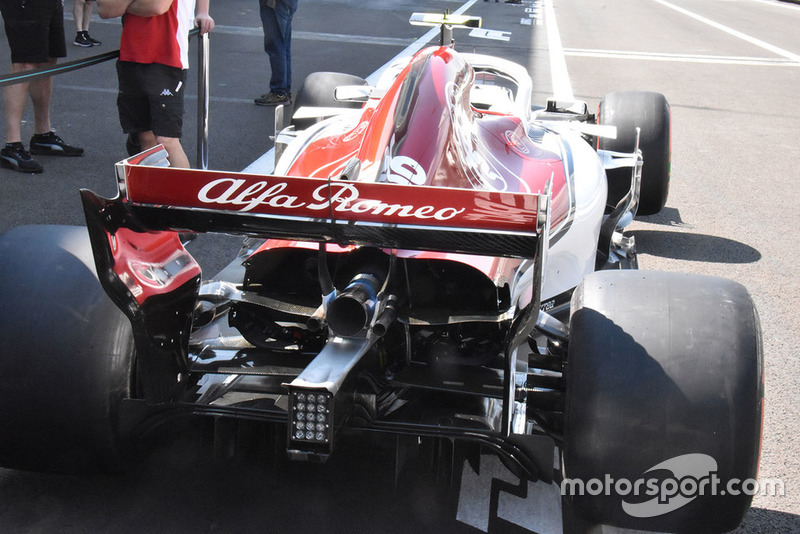 Sauber C37 rear detail