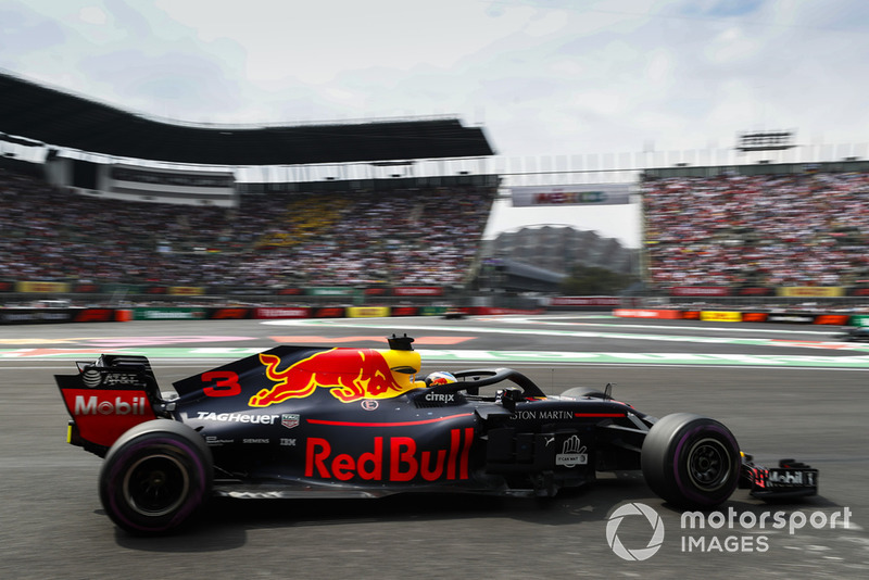 Ausfall: Daniel Ricciardo, Red Bull Racing RB14